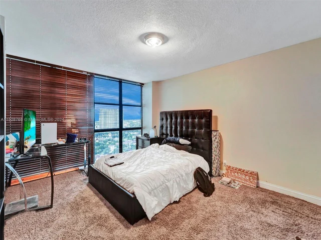 18181 NE 31st Ct # 2408, Aventura FL 33160