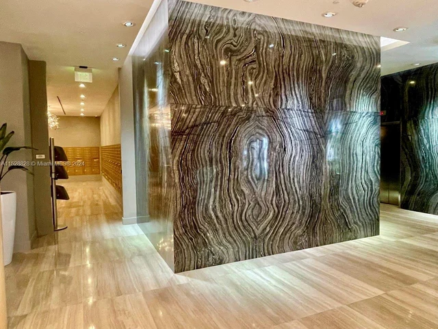 488 NE 18th St # 2900, Miami FL 33132