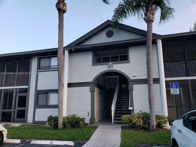 468 NE 206th Ln # 211, Miami FL 33179