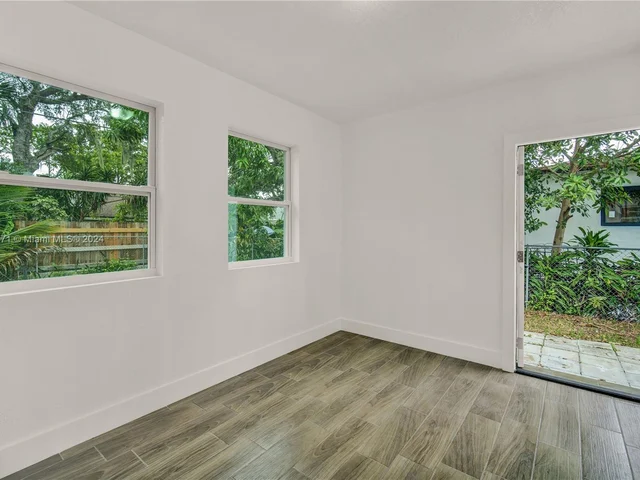 322 NE 110th Ter # 322, Miami FL 33161