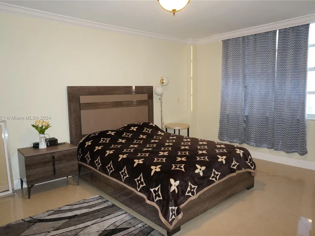 2750 NE 183rd St # 2303, Aventura FL 33160