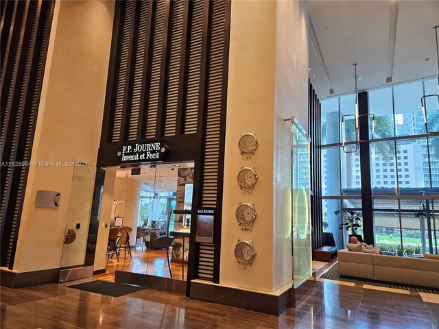 200 Biscayne Boulevard Way # 4809, Miami FL 33131