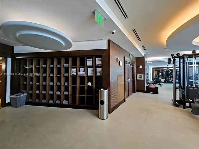 200 Biscayne Boulevard Way # 4809, Miami FL 33131