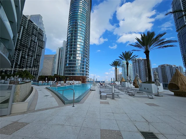 200 Biscayne Boulevard Way # 4809, Miami FL 33131