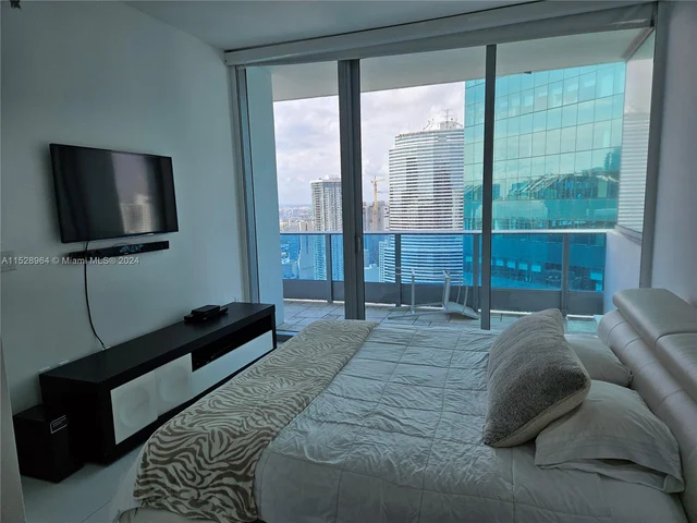 200 Biscayne Boulevard Way # 4809, Miami FL 33131