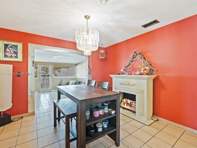 1307 NW 36th Ave, Miami FL 33125