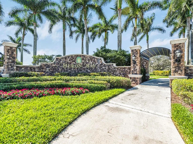 5862 NW 120th Ter, Coral Springs FL 33076