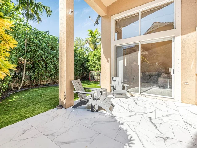 5862 NW 120th Ter, Coral Springs FL 33076