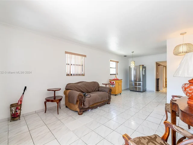 2821 NW 171st Ter, Miami Gardens FL 33056