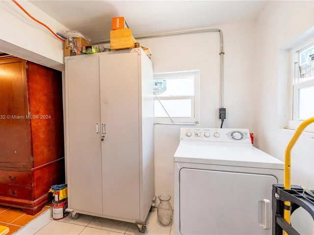 2821 NW 171st Ter, Miami Gardens FL 33056