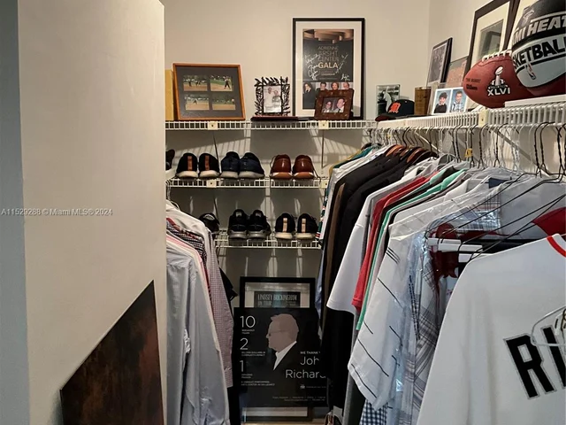 6517 SW 116th Pl # G, Miami FL 33173