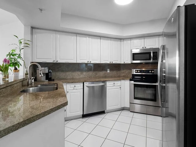 1900 Sunset Harbour Dr # 2314, Miami Beach FL 33139