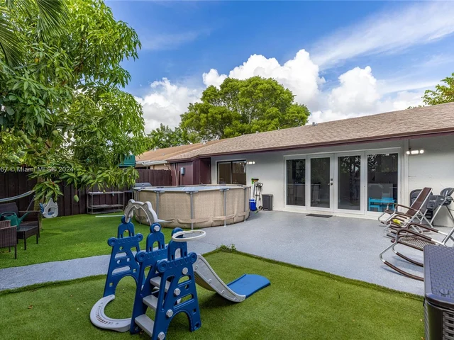 4217 SW 136th Pl # 0, Miami FL 33175