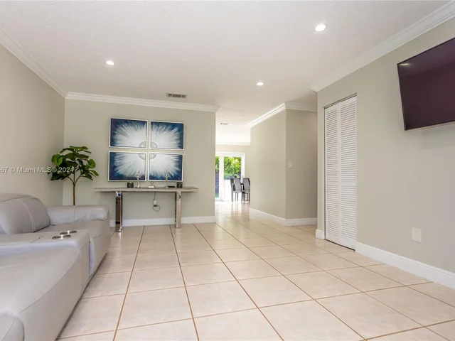 4217 SW 136th Pl # 0, Miami FL 33175