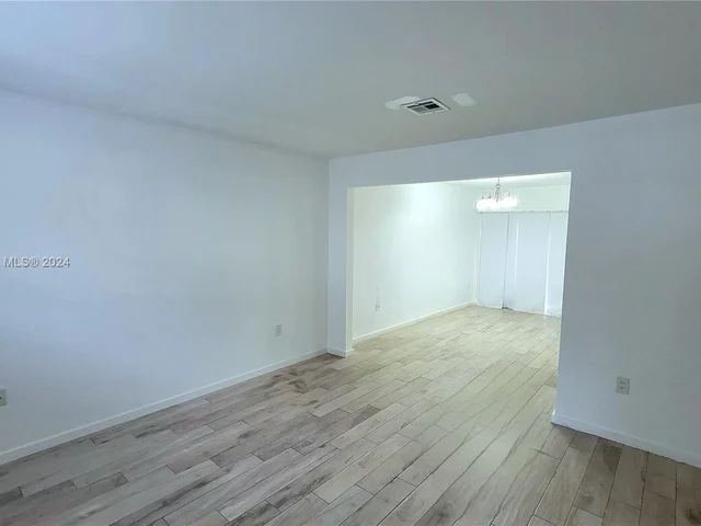 8567 SW 109th Ave # 8567, Miami FL 33173