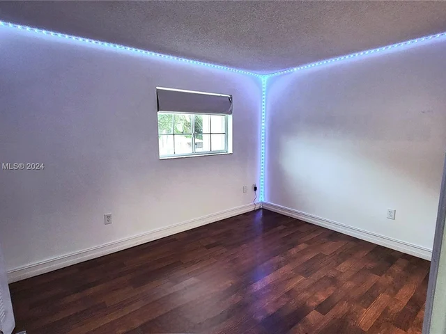 8567 SW 109th Ave # 8567, Miami FL 33173