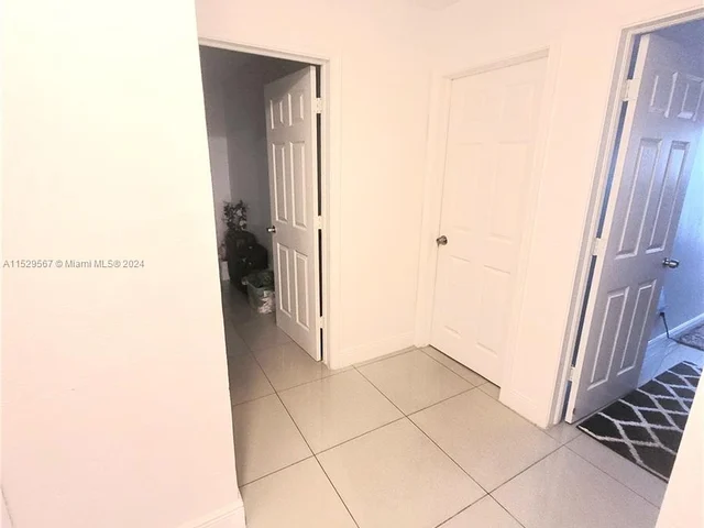 1132 Moffett St, Hallandale Beach FL 33009