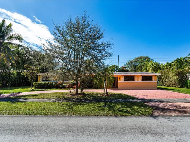 9500 SW 81st Ave, Miami FL 33156