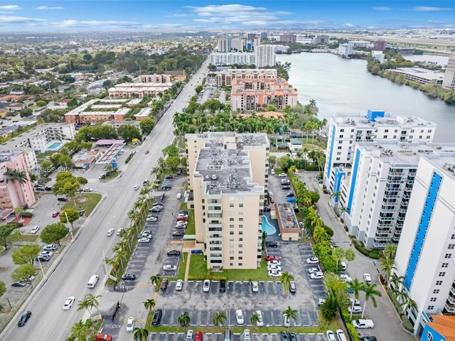 5055 NW 7th St # 509, Miami FL 33126