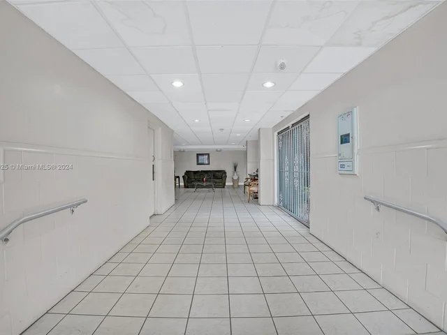 5055 NW 7th St # 509, Miami FL 33126