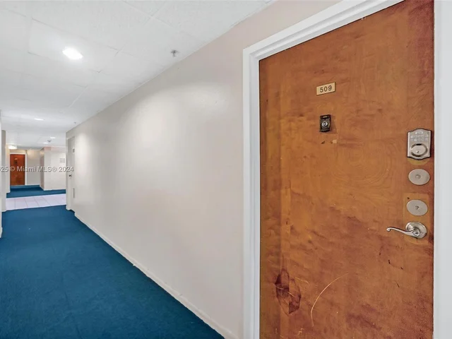 5055 NW 7th St # 509, Miami FL 33126