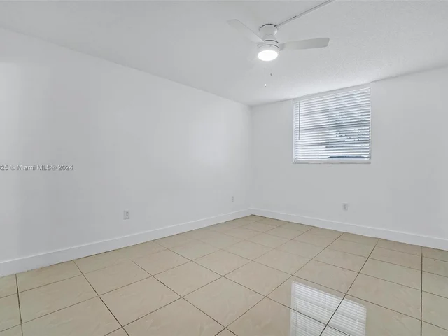 5055 NW 7th St # 509, Miami FL 33126