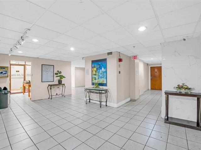 5055 NW 7th St # 509, Miami FL 33126