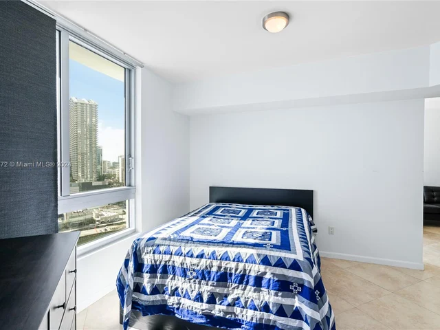 350 S Miami Ave # 2210, Miami FL 33130