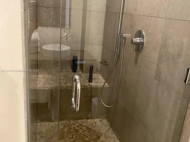 495 Brickell Avenue # 4006, Miami FL 33131