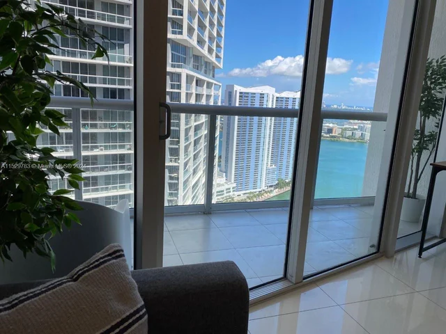 495 Brickell Avenue # 4006, Miami FL 33131