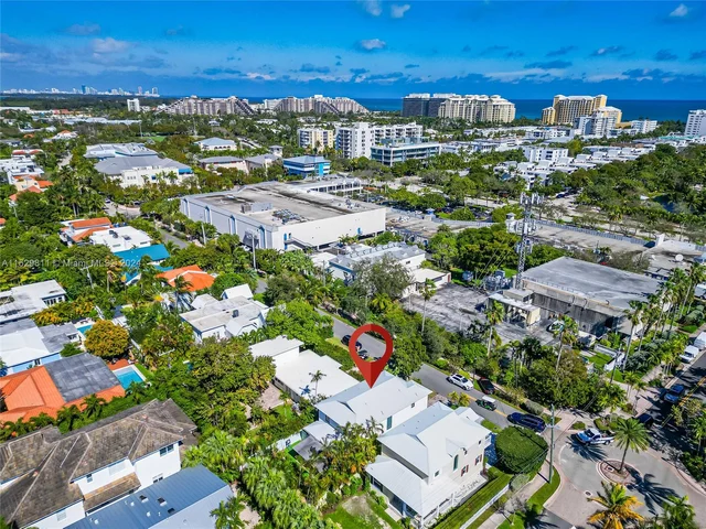 698 Fernwood Rd # B, Key Biscayne FL 33149