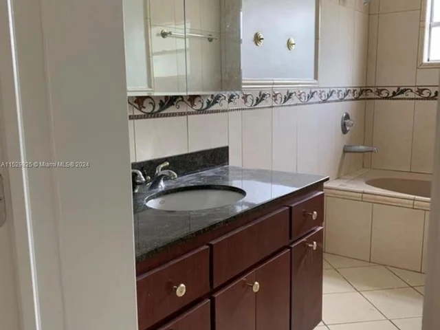 6470 SW 42nd Ter # 64709, Miami FL 33155