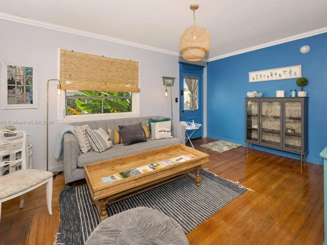 1701 Fletcher St, Hollywood FL 33020