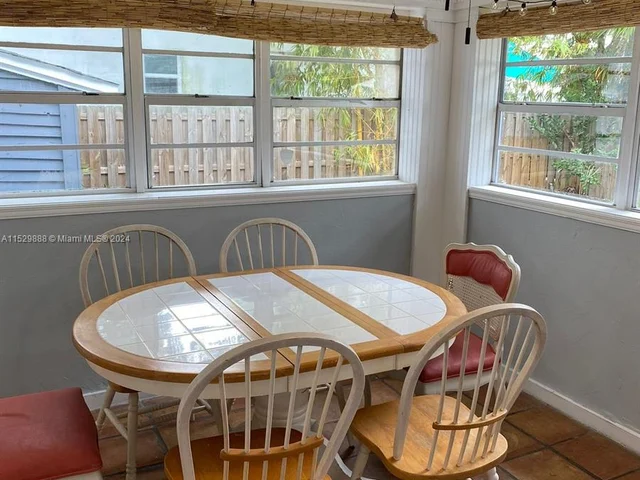 1701 Fletcher St, Hollywood FL 33020