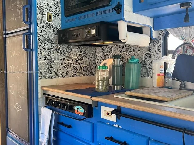 1701 Fletcher St, Hollywood FL 33020