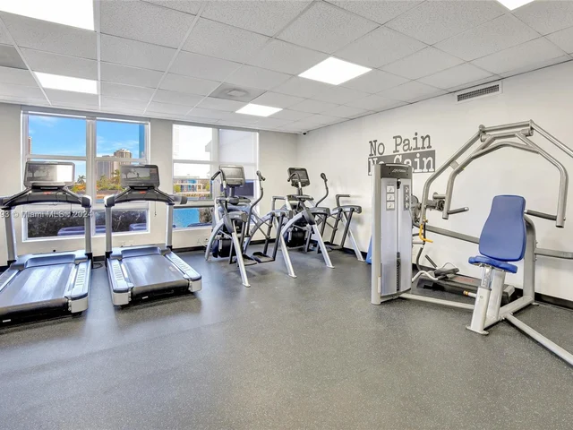 19101 Mystic Pointe Dr # 1501, Aventura FL 33180