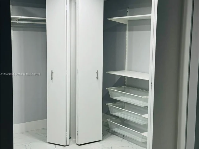 18601 NE 14th Ave # 111, Miami FL 33179