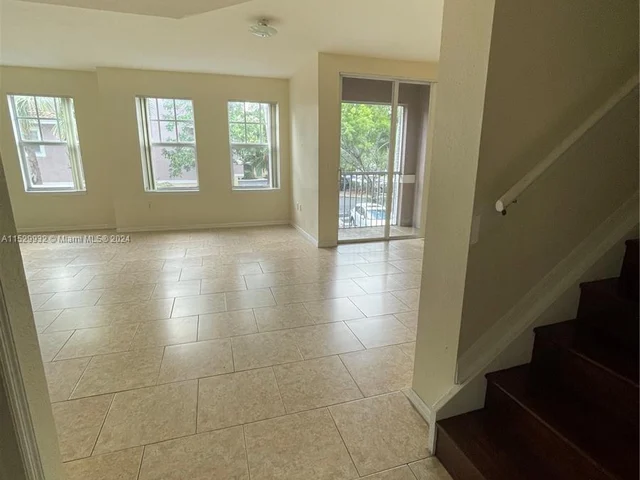 6304 W Sample Rd # 6304, Coral Springs FL 33067