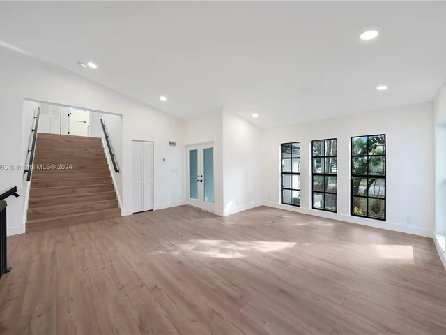 6411 NW 50th St, Coral Springs FL 33067