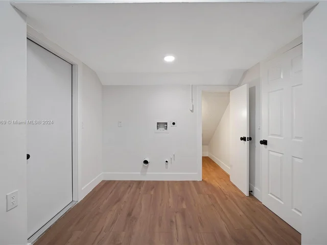 6411 NW 50th St, Coral Springs FL 33067