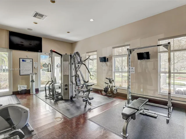 1014 NE 41st Pl, Homestead FL 33033