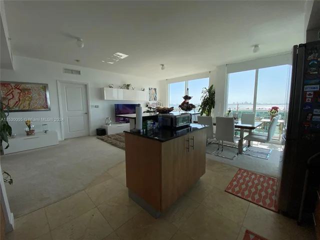 7900 Harbor Island Dr # 1226, North Bay Village FL 33141