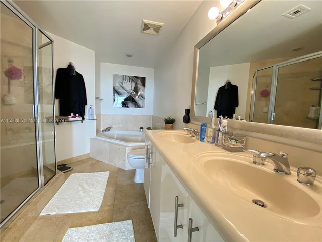 7900 Harbor Island Dr # 1226, North Bay Village FL 33141