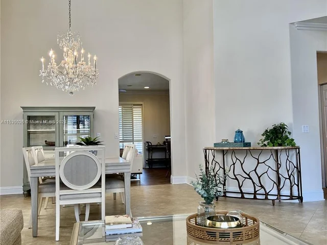 9624 Vineyard Ct, Boca Raton FL 33428