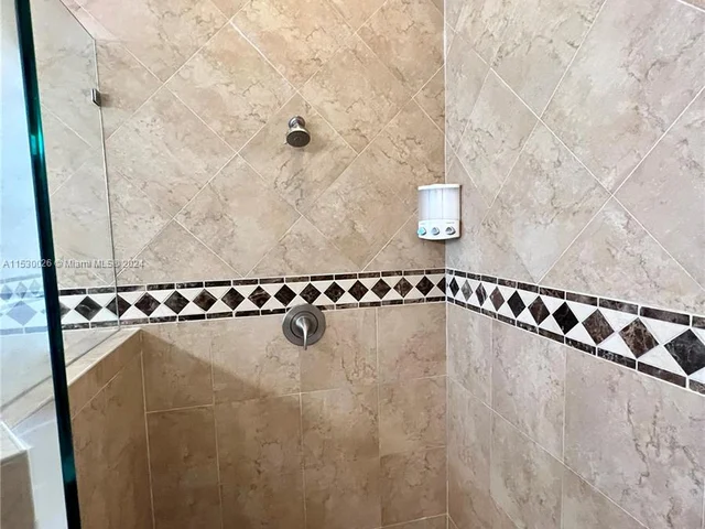 9624 Vineyard Ct, Boca Raton FL 33428