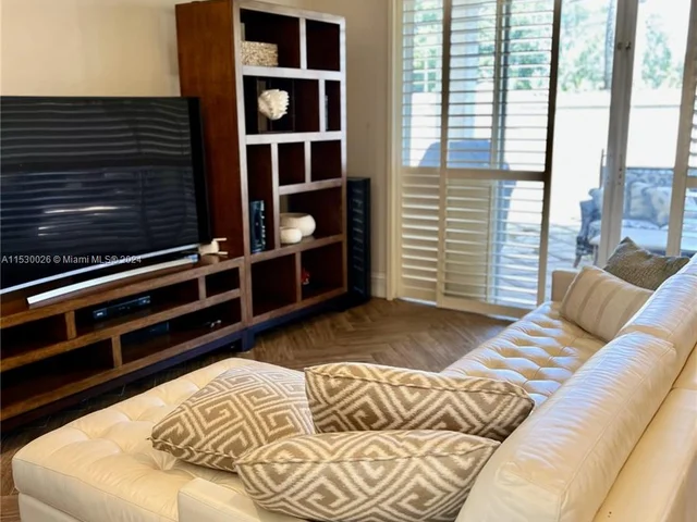 9624 Vineyard Ct, Boca Raton FL 33428