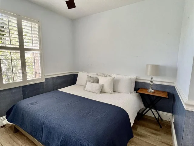 9624 Vineyard Ct, Boca Raton FL 33428