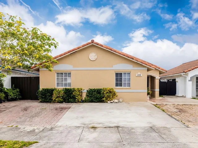 14430 SW 179th Ln, Miami FL 33177