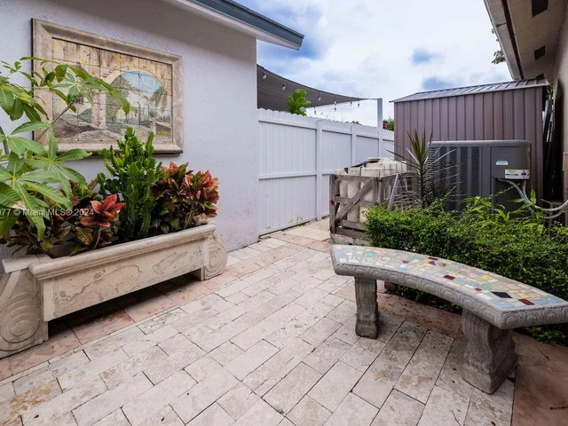 14430 SW 179th Ln, Miami FL 33177