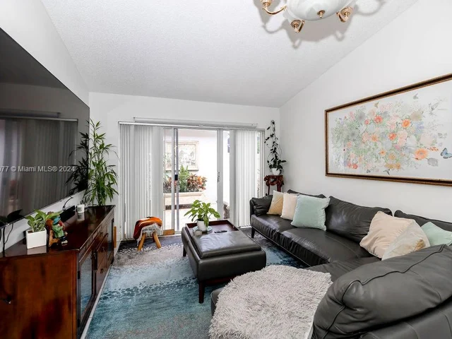 14430 SW 179th Ln, Miami FL 33177